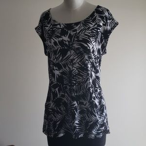 Christopher Banks Palm Print Women's Dress Top Shorts Sleeve Medium Black White